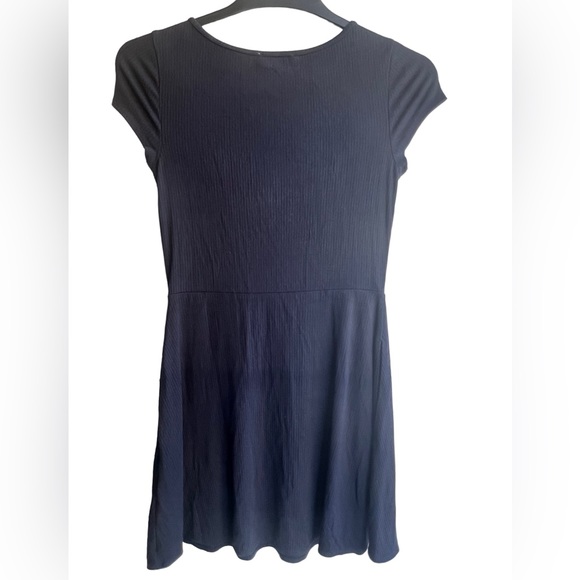 Abercrombie Kids Navy Blue Short Sleeve Dress Size 13/14 - Picture 3 of 3